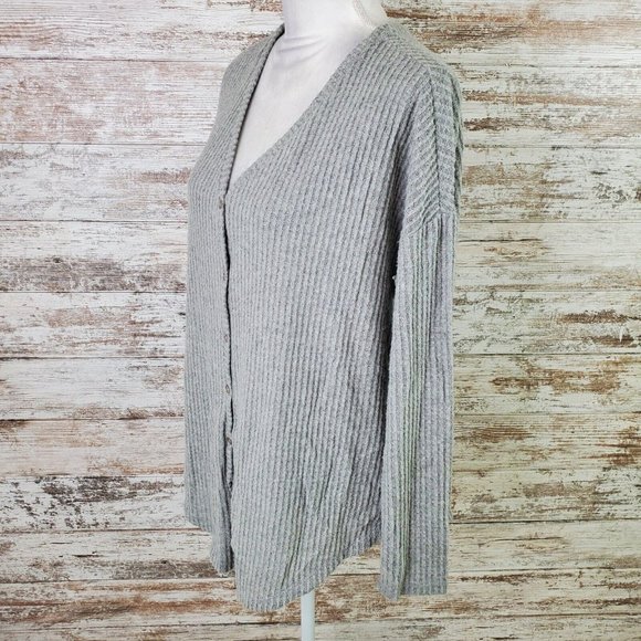 Gibson Gray Long Sleeve V-Neck Knit Pullover Sweater, Size Small - Picture 5 of 8